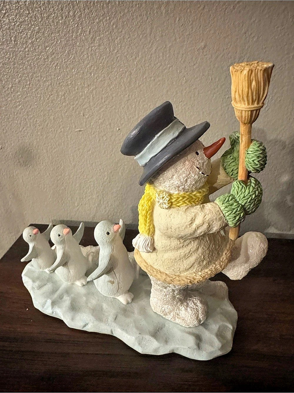 Russ Ice Sculptures Winter Wonderland Snowman & Ducklings Holiday Decor